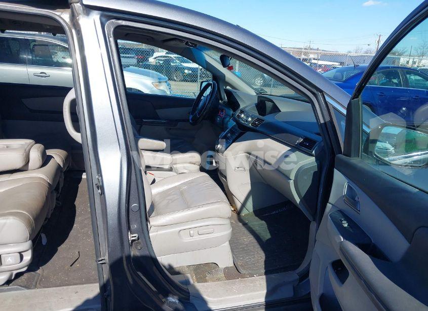 Photo 5 of 2011 Honda Odyssey EX-L (VIN 5FNRL5H66BB096354)