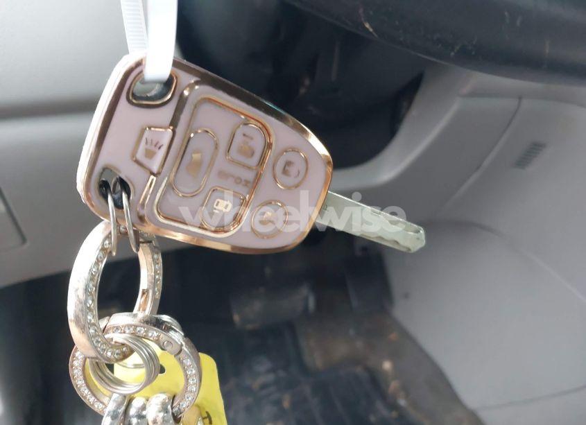 Photo 11 of 2011 Honda Odyssey EX-L (VIN 5FNRL5H66BB103352)