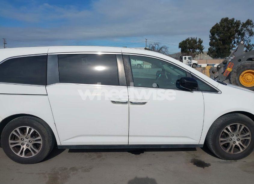 Photo 13 of 2012 Honda Odyssey EX-L (VIN 5FNRL5H66CB001731)