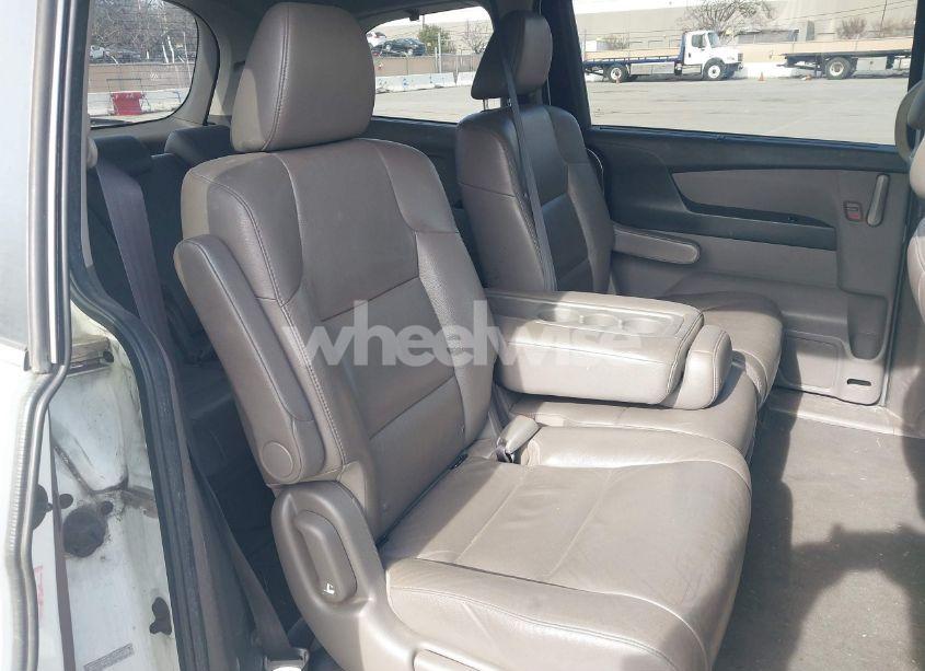 Photo 8 of 2012 Honda Odyssey EX-L (VIN 5FNRL5H66CB001731)