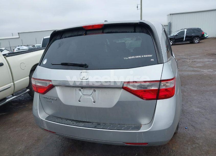 Photo 17 of 2012 Honda Odyssey EX-L (VIN 5FNRL5H66CB012860)