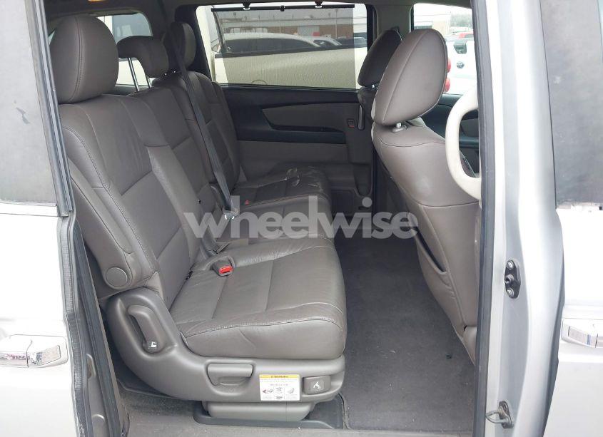 Photo 8 of 2012 Honda Odyssey EX-L (VIN 5FNRL5H66CB012860)