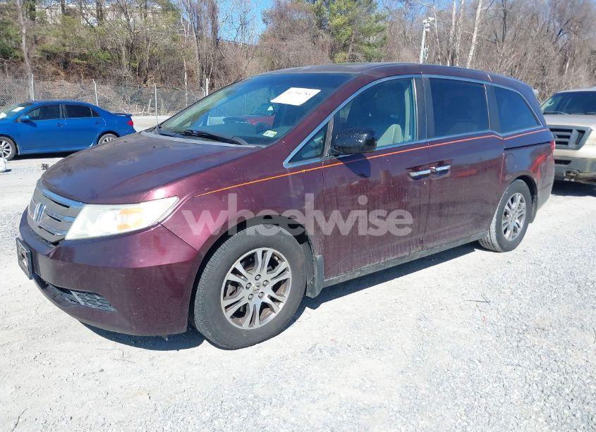 Photo 2 of 2012 Honda Odyssey EX-L (VIN 5FNRL5H66CB064344)