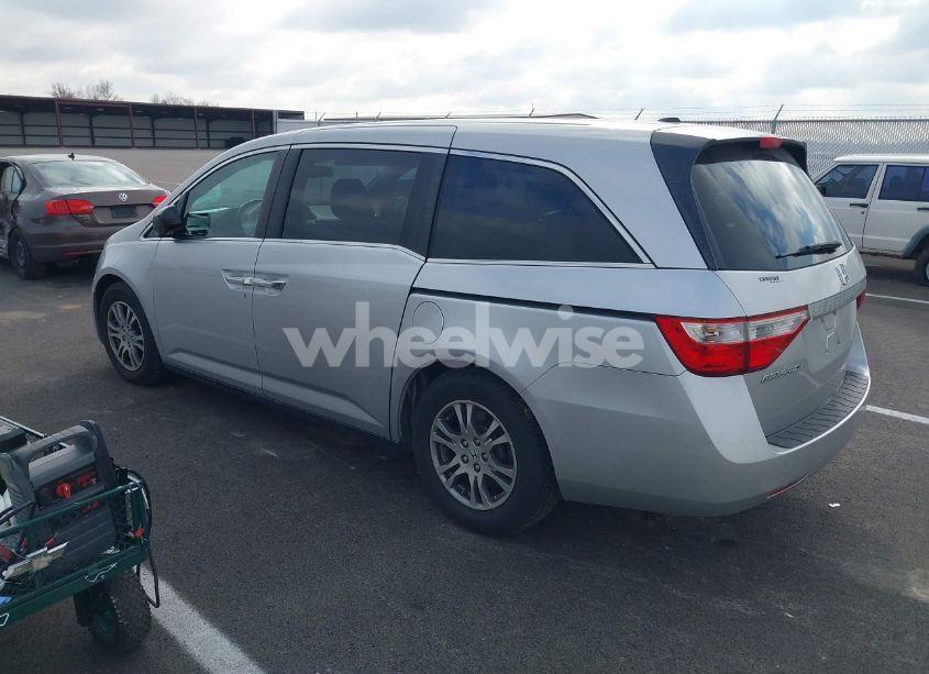 Photo 3 of 2012 Honda Odyssey EX-L (VIN 5FNRL5H66CB066112)