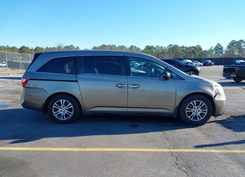 Photo 13 of 2012 Honda Odyssey EX-L (VIN 5FNRL5H66CB093147)