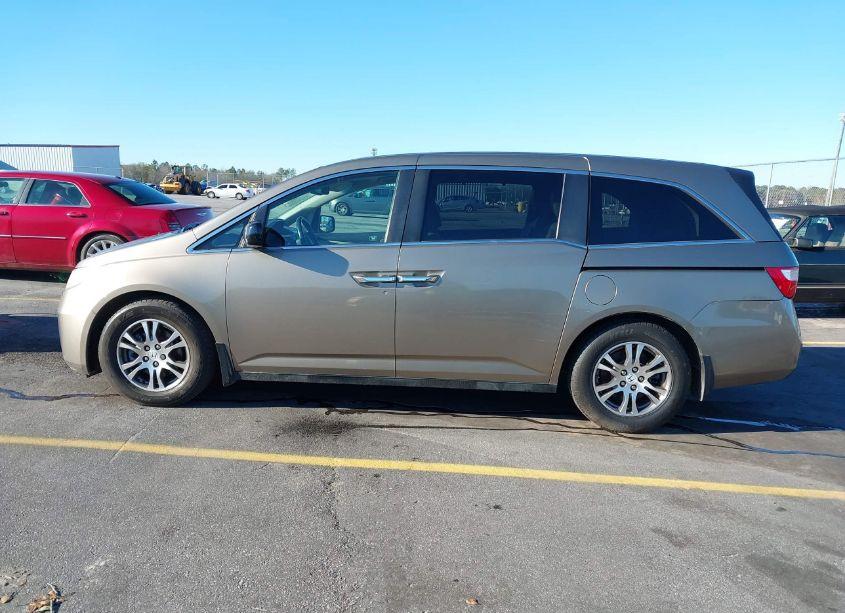 Photo 14 of 2012 Honda Odyssey EX-L (VIN 5FNRL5H66CB093147)