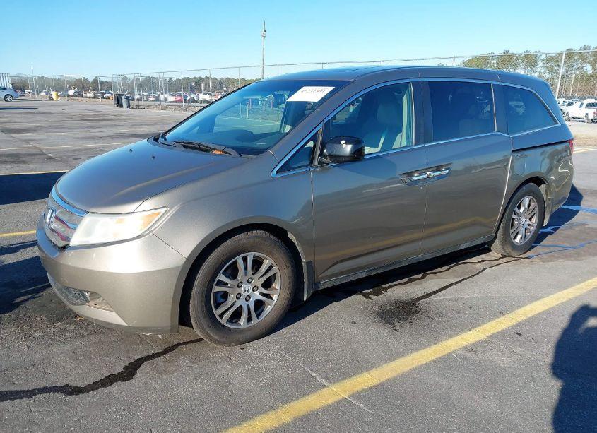 Photo 2 of 2012 Honda Odyssey EX-L (VIN 5FNRL5H66CB093147)