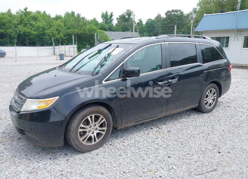 Photo 2 of 2012 Honda Odyssey EX-L (VIN 5FNRL5H66CB095996)