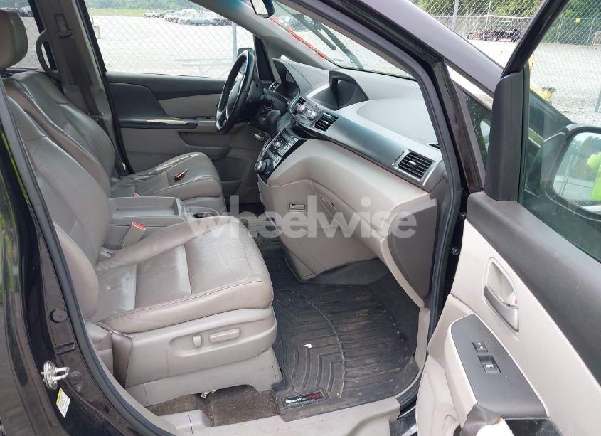 Photo 5 of 2012 Honda Odyssey EX-L (VIN 5FNRL5H66CB095996)