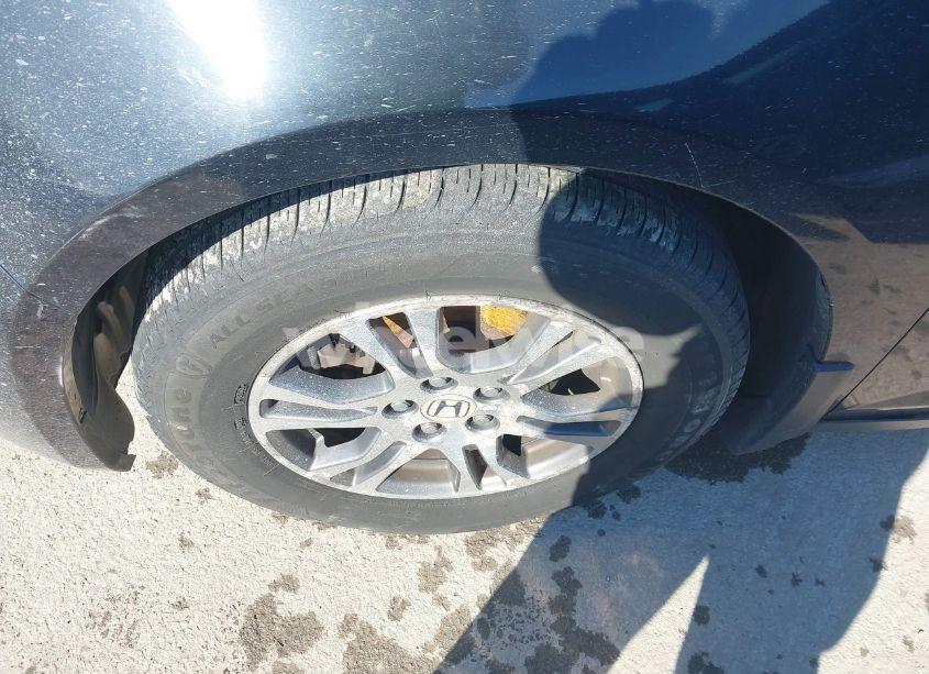 Photo 18 of 2012 Honda Odyssey EX-L (VIN 5FNRL5H66CB100520)