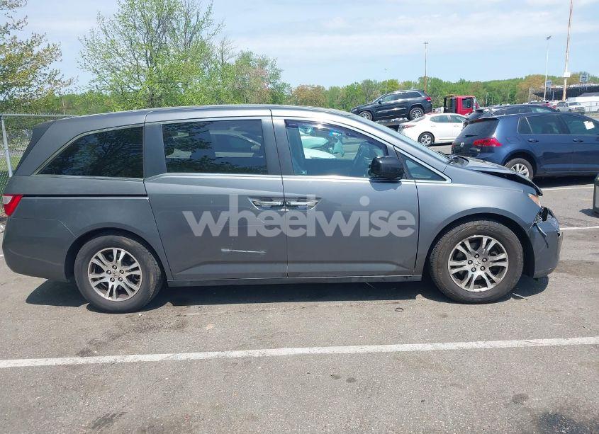 Photo 13 of 2012 Honda Odyssey EX-L (VIN 5FNRL5H66CB100744)