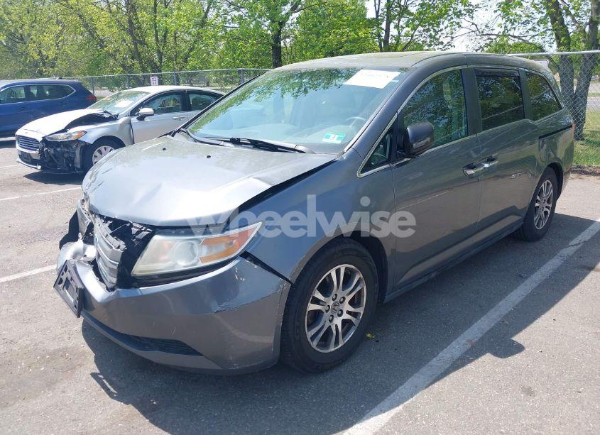 Photo 2 of 2012 Honda Odyssey EX-L (VIN 5FNRL5H66CB100744)