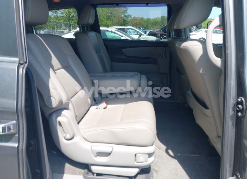 Photo 8 of 2012 Honda Odyssey EX-L (VIN 5FNRL5H66CB100744)