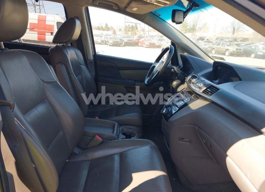 Photo 5 of 2012 Honda Odyssey EX-L (VIN 5FNRL5H66CB104731)