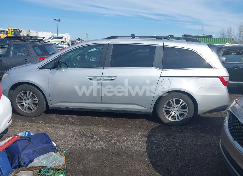 Photo 14 of 2012 Honda Odyssey EX-L (VIN 5FNRL5H66CB120198)