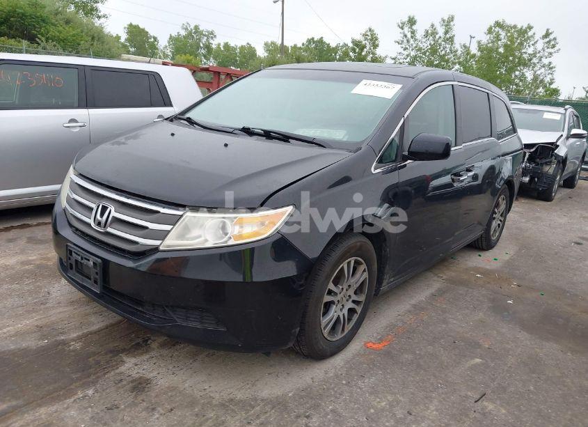 Photo 2 of 2012 Honda Odyssey EX-L (VIN 5FNRL5H66CB146929)