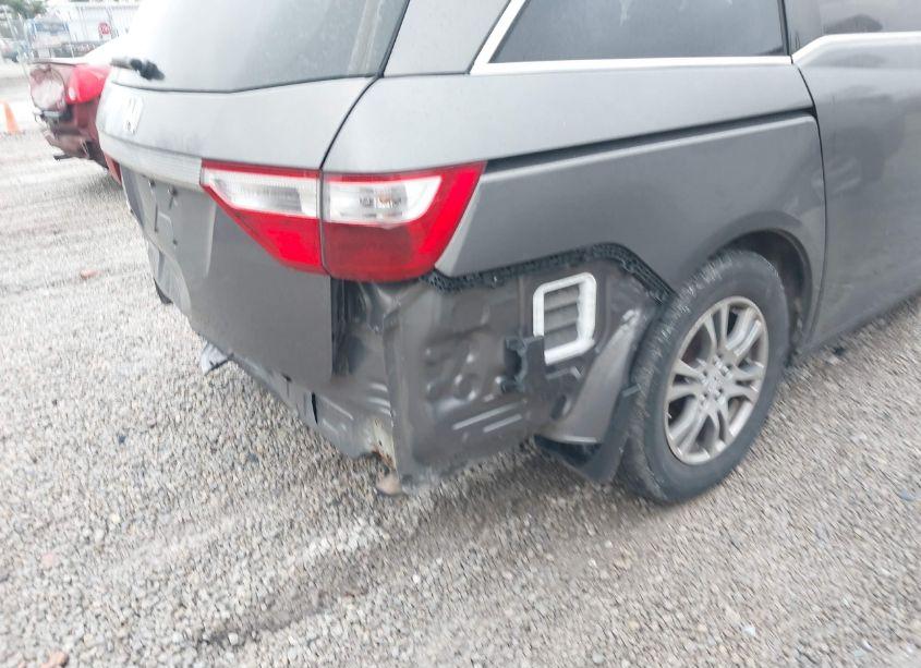 Photo 19 of 2013 Honda Odyssey EX-L (VIN 5FNRL5H66DB014058)