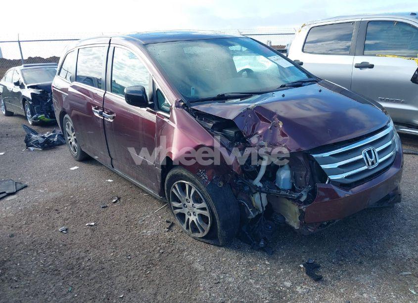 2013 Honda Odyssey EX-L (VIN 5FNRL5H66DB016344) main photo