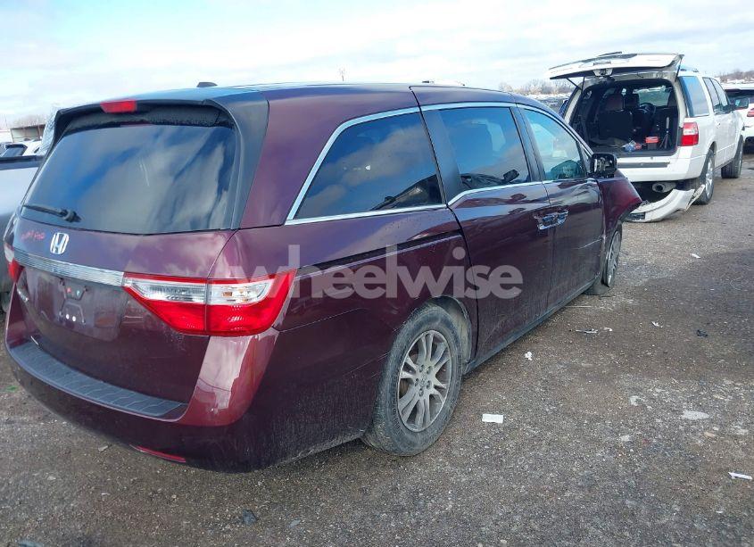 Photo 4 of 2013 Honda Odyssey EX-L (VIN 5FNRL5H66DB016344)