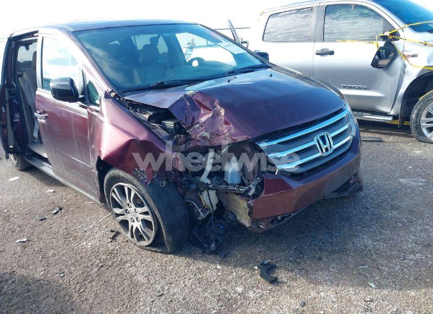 Photo 6 of 2013 Honda Odyssey EX-L (VIN 5FNRL5H66DB016344)