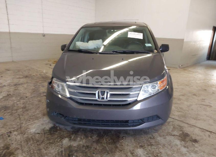 Photo 12 of 2013 Honda Odyssey EX-L (VIN 5FNRL5H66DB059761)