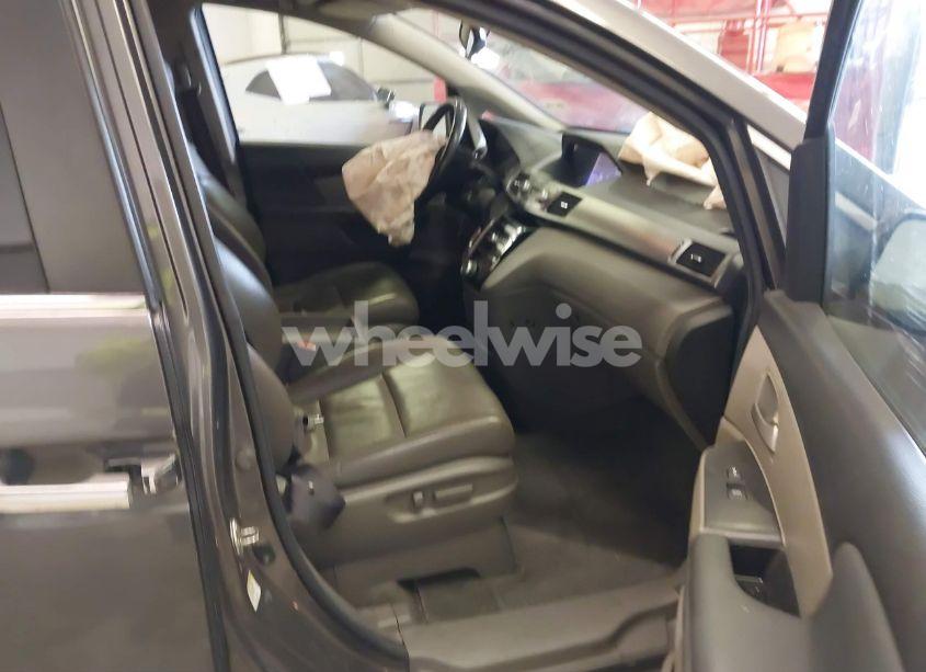 Photo 5 of 2013 Honda Odyssey EX-L (VIN 5FNRL5H66DB059761)