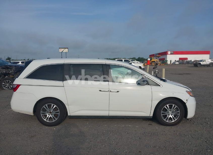 Photo 13 of 2013 Honda Odyssey EX-L (VIN 5FNRL5H66DB074034)