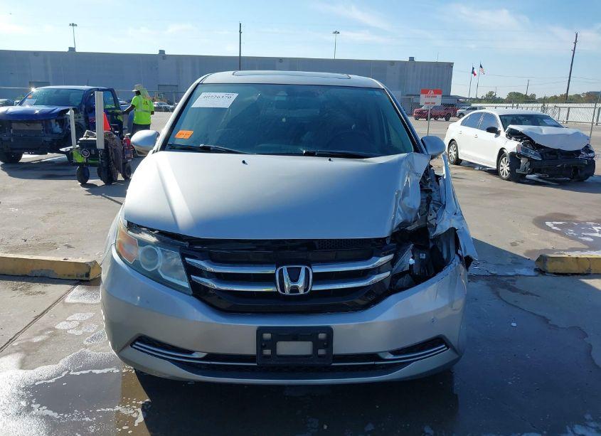 Photo 12 of 2014 Honda Odyssey EX-L (VIN 5FNRL5H66EB003238)