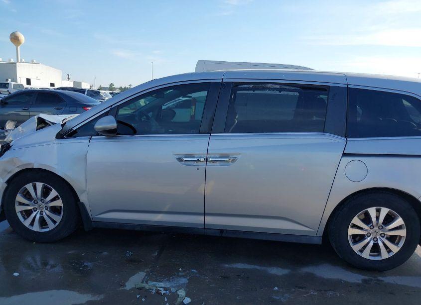 Photo 14 of 2014 Honda Odyssey EX-L (VIN 5FNRL5H66EB003238)