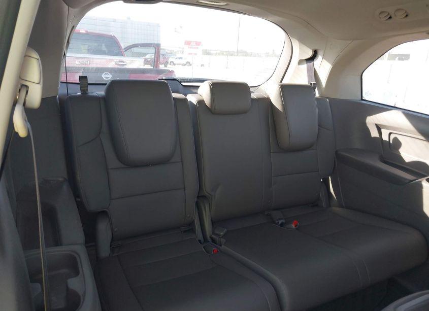 Photo 17 of 2014 Honda Odyssey EX-L (VIN 5FNRL5H66EB003238)