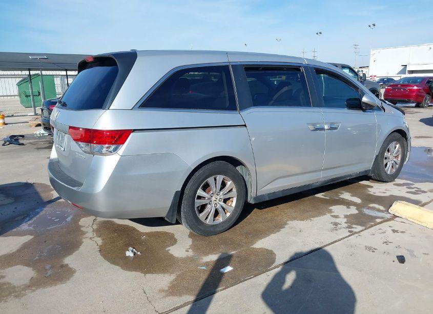 Photo 4 of 2014 Honda Odyssey EX-L (VIN 5FNRL5H66EB003238)