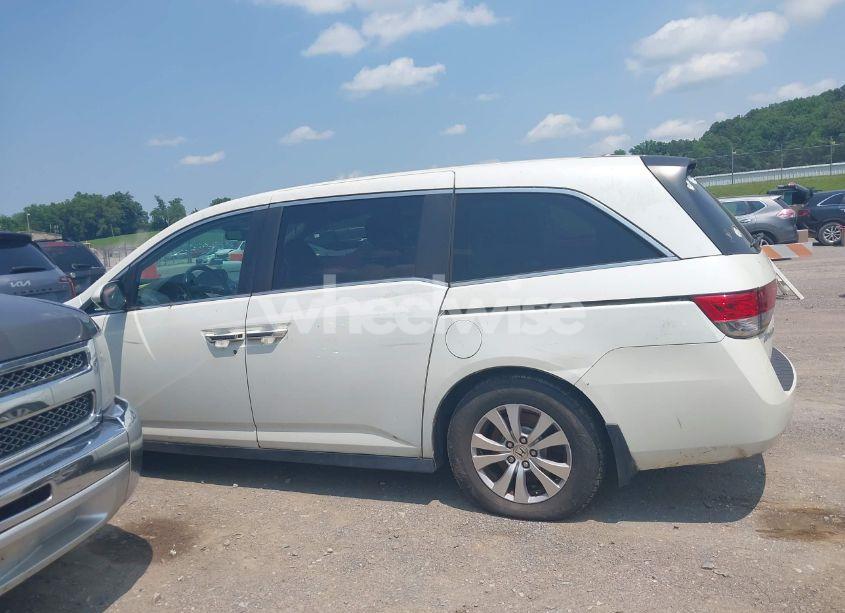 Photo 14 of 2014 Honda Odyssey EXL (VIN 5FNRL5H66EB049572)