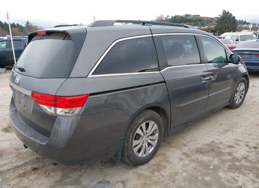 Photo 4 of 2014 Honda Odyssey EX-L (VIN 5FNRL5H66EB082653)