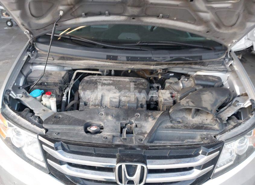 Photo 10 of 2014 Honda Odyssey EX-L (VIN 5FNRL5H66EB084757)