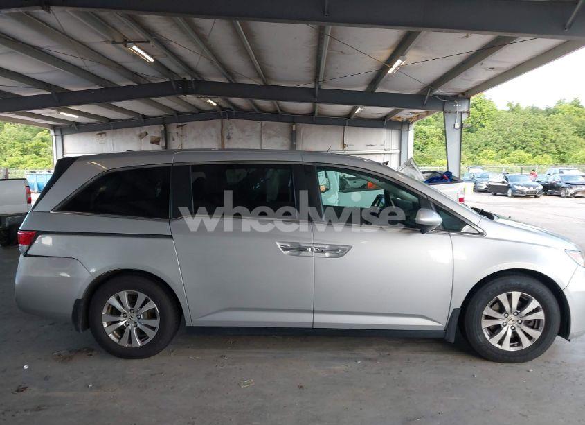 Photo 13 of 2014 Honda Odyssey EX-L (VIN 5FNRL5H66EB084757)