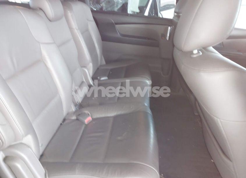 Photo 8 of 2014 Honda Odyssey EX-L (VIN 5FNRL5H66EB084757)