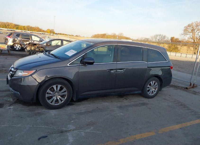 Photo 19 of 2014 Honda Odyssey EX-L (VIN 5FNRL5H66EB093443)