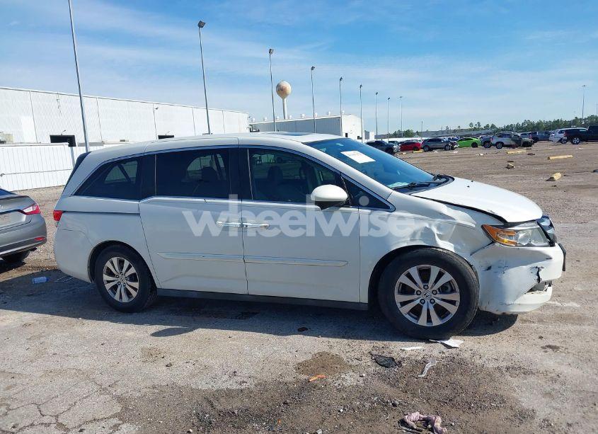 Photo 13 of 2014 Honda Odyssey EX-L (VIN 5FNRL5H66EB124027)
