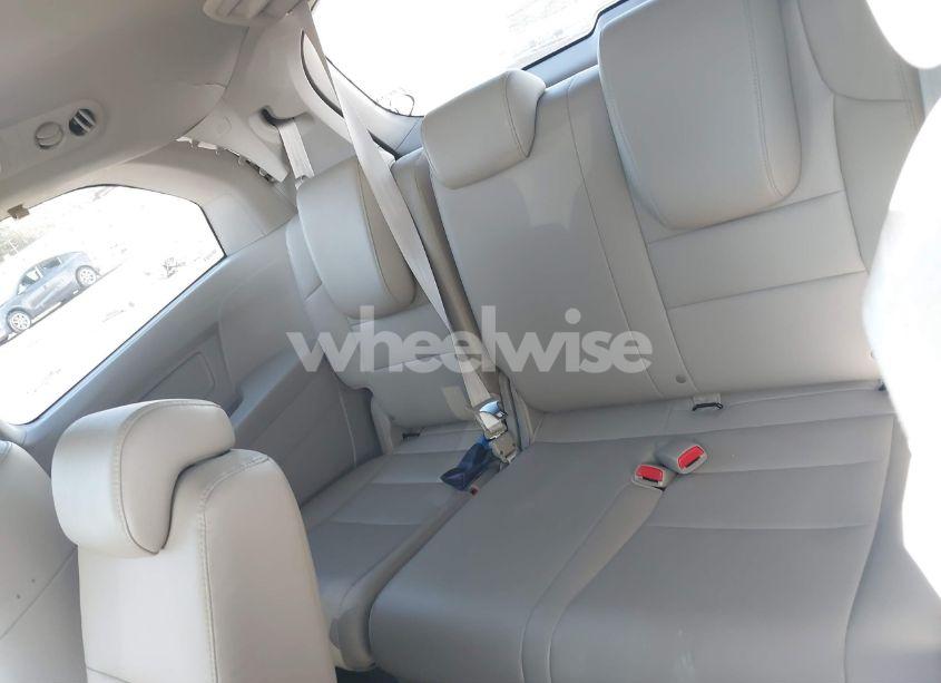 Photo 17 of 2014 Honda Odyssey EX-L (VIN 5FNRL5H66EB124027)
