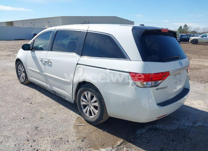 Photo 3 of 2014 Honda Odyssey EX-L (VIN 5FNRL5H66EB124027)