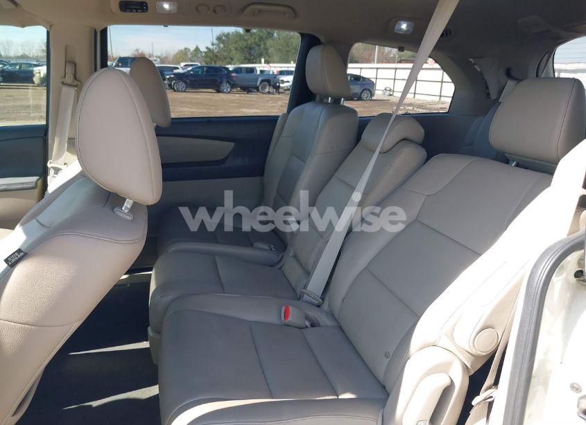 Photo 8 of 2014 Honda Odyssey EX-L (VIN 5FNRL5H66EB124027)