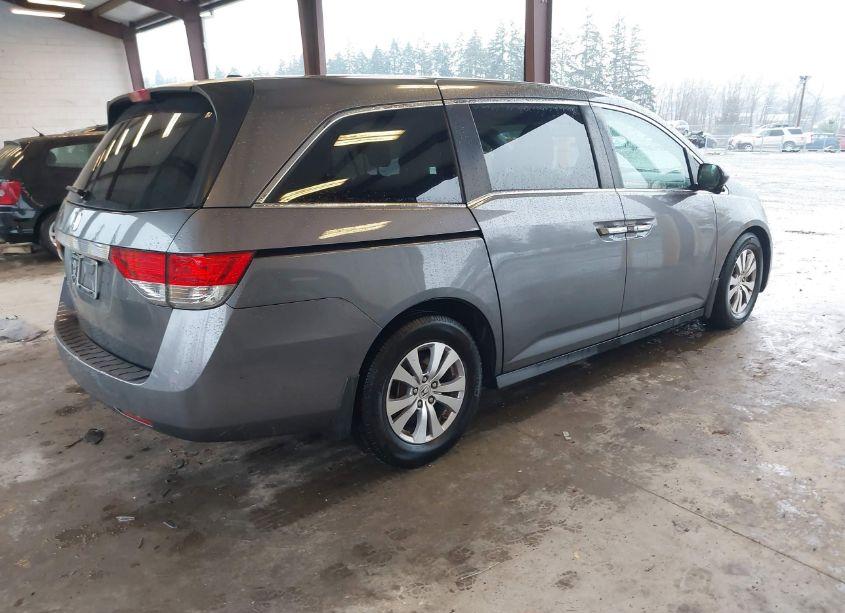 Photo 4 of 2014 Honda Odyssey EX-L (VIN 5FNRL5H66EB128367)