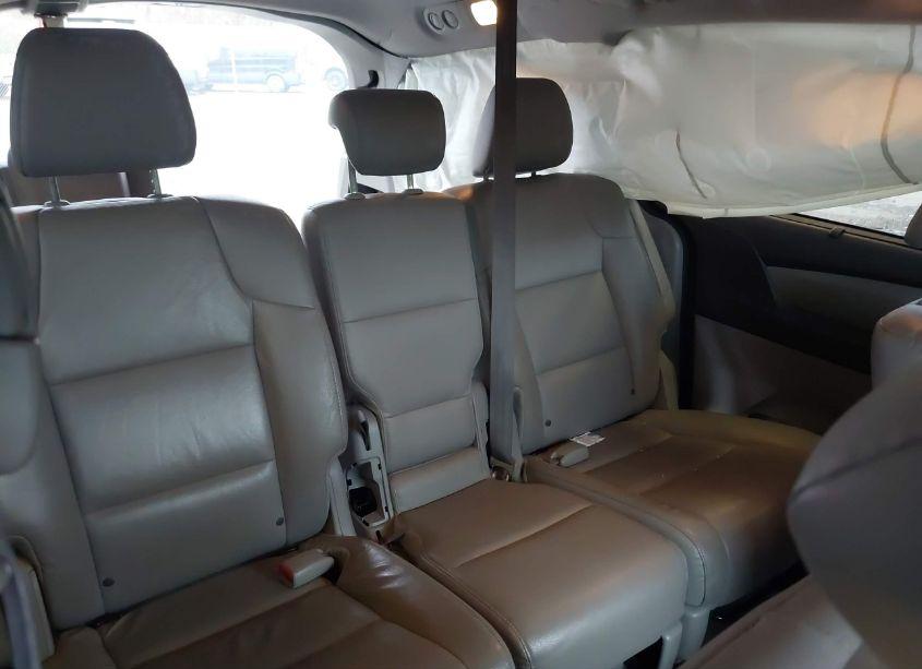 Photo 8 of 2014 Honda Odyssey EX-L (VIN 5FNRL5H66EB128367)