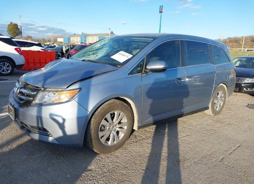 Photo 2 of 2014 Honda Odyssey EX-L (VIN 5FNRL5H66EB129230)