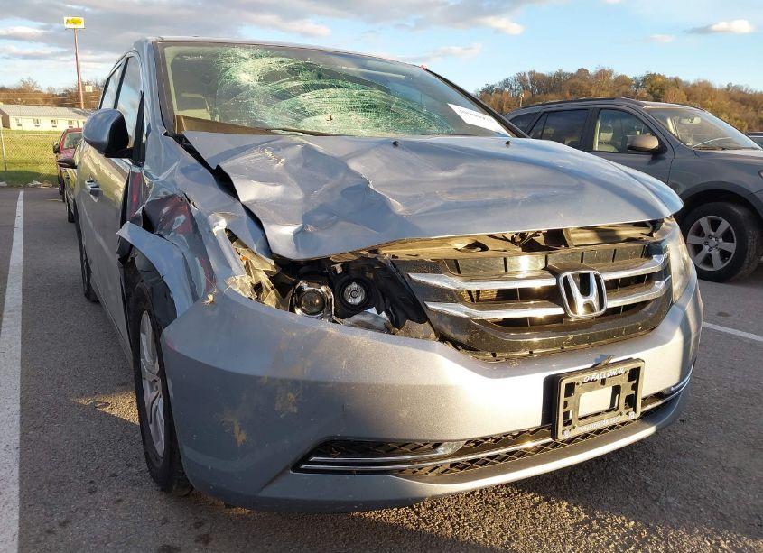Photo 6 of 2014 Honda Odyssey EX-L (VIN 5FNRL5H66EB129230)