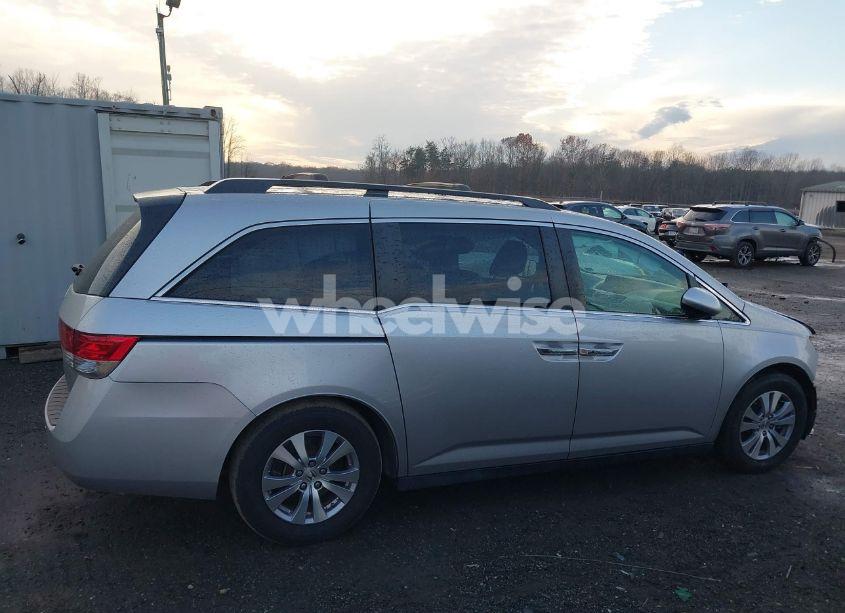 Photo 14 of 2015 Honda Odyssey EX-L (VIN 5FNRL5H66FB025516)