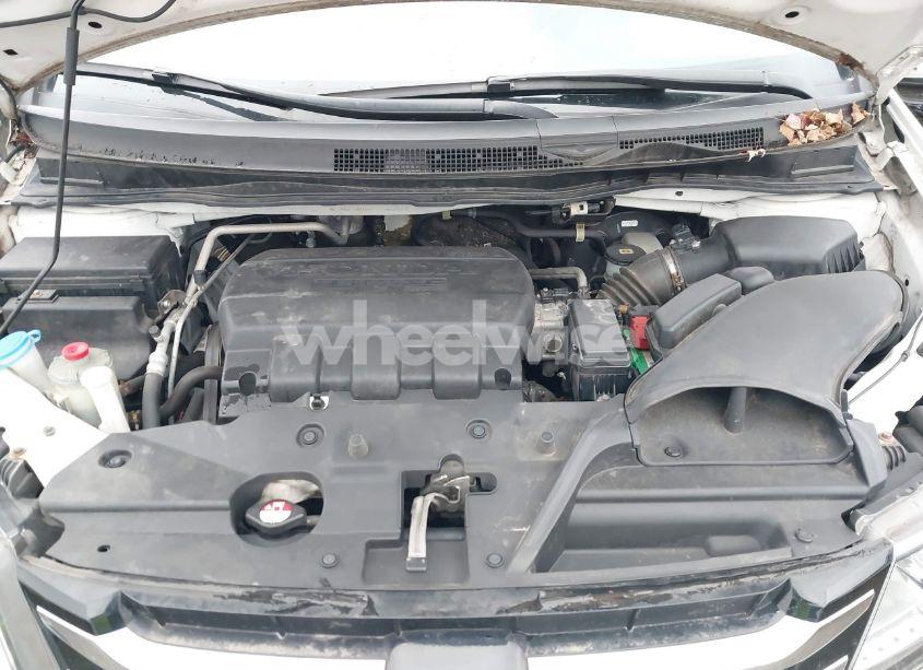 Photo 10 of 2015 Honda Odyssey EX-L (VIN 5FNRL5H66FB056264)