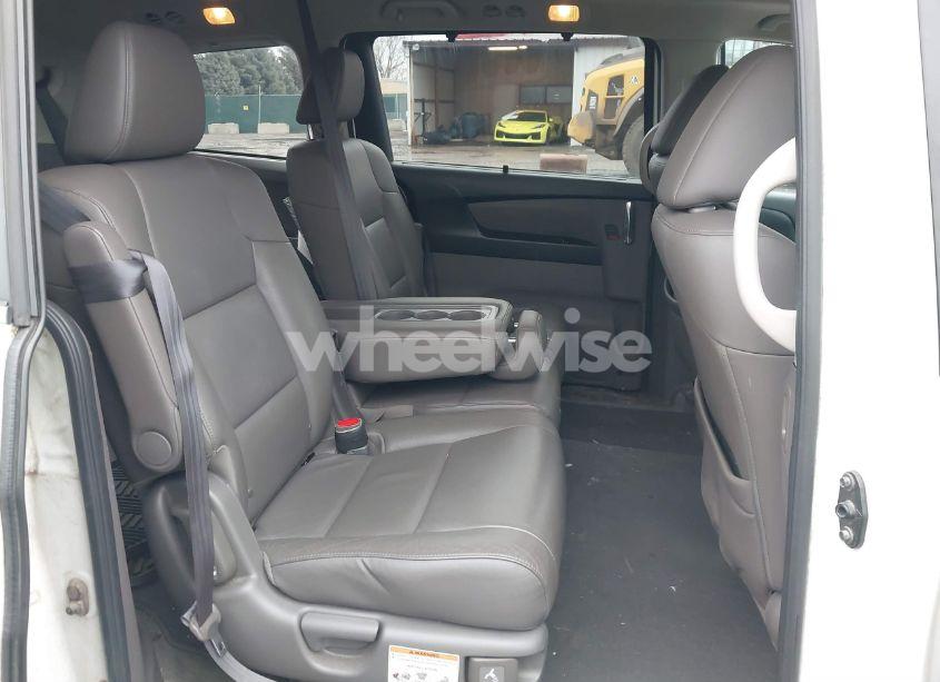 Photo 8 of 2015 Honda Odyssey EX-L (VIN 5FNRL5H66FB056264)