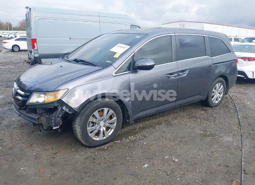 Photo 2 of 2015 Honda Odyssey EX-L (VIN 5FNRL5H66FB058256)