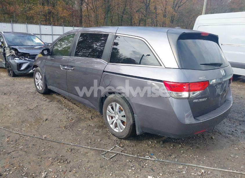 Photo 3 of 2015 Honda Odyssey EX-L (VIN 5FNRL5H66FB058256)